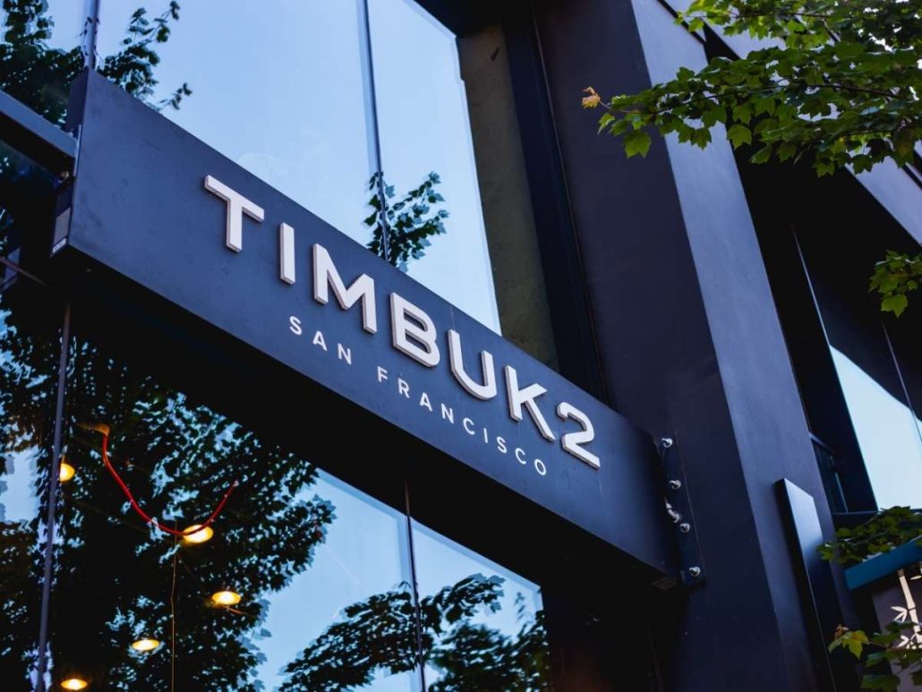 timbuk2 signage